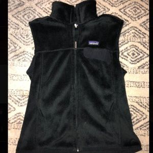 Women’s Patagonia Re Tool Fleece Vest in Black